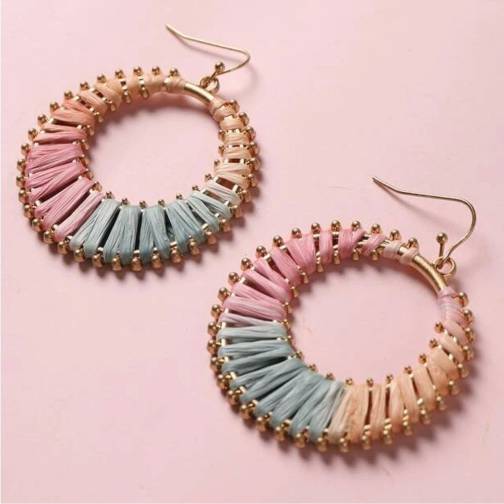 NWOT - Fashion Colorful Boho Earrings
